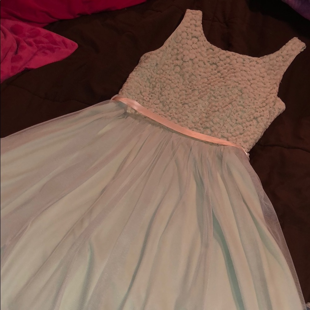 dress.